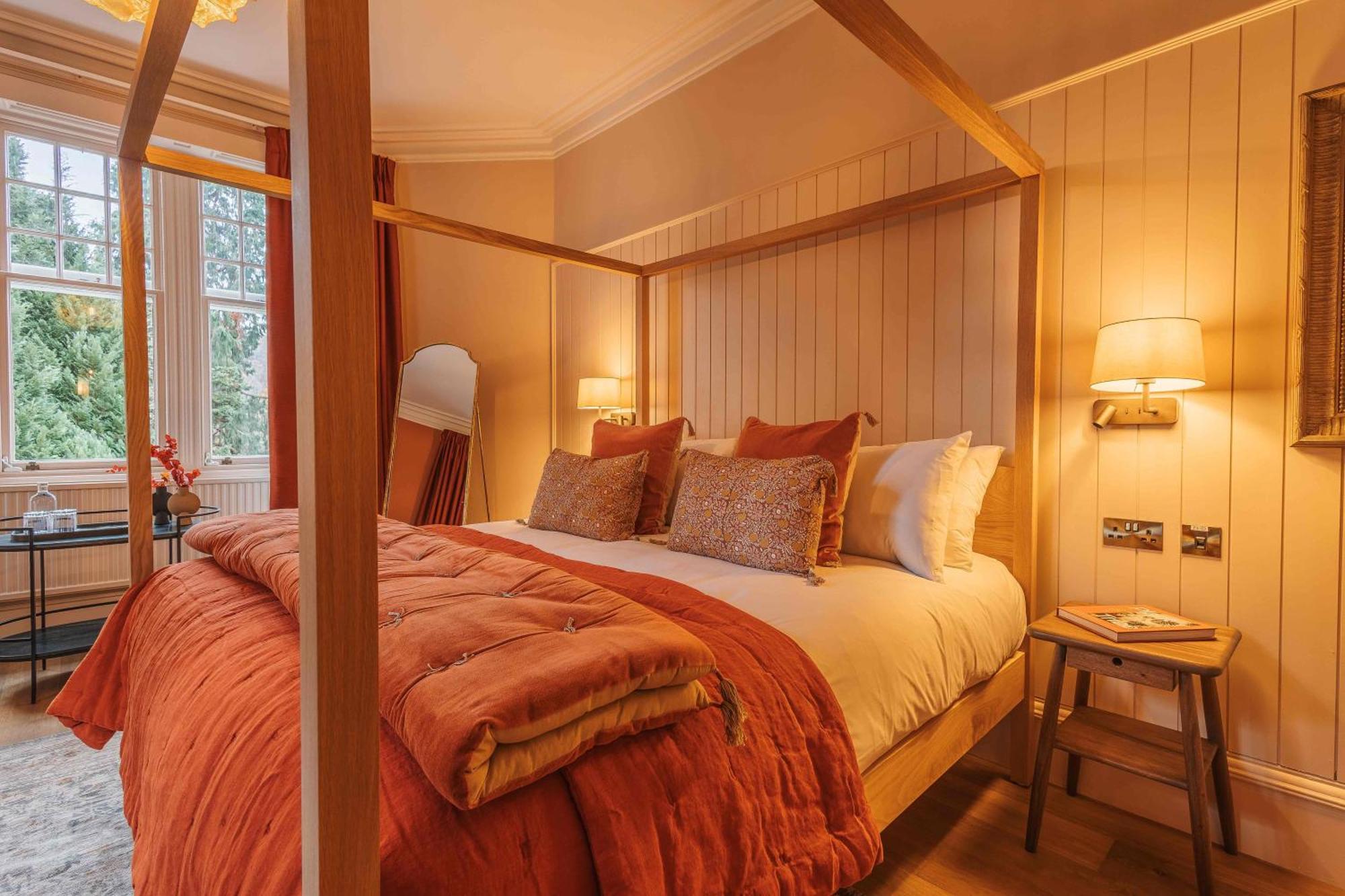 Pine Trees Hotel 피틀로크리 외부 사진